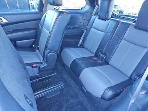 Used 2019 Nissan Pathfinder SL w/ Rock Creek Edition image 34