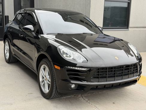Used 2018 Porsche Macan AWD/4WD image 7