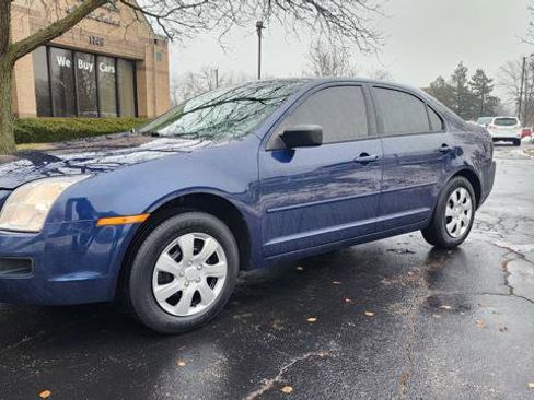 Used 2006 Ford Fusion S image 2