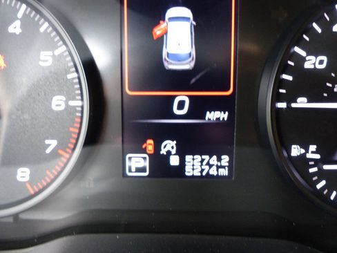 Used 2025 Subaru Impreza 2.0i AWD/4WD image 27