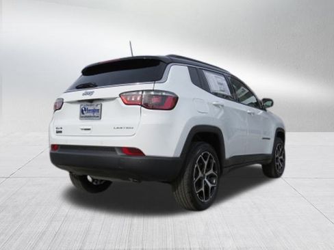 New 2026 Jeep Compass Limited image 3