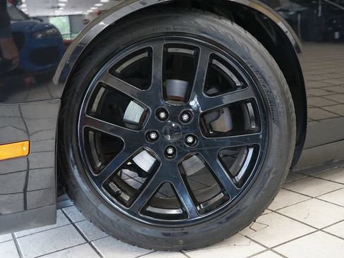 Used 2010 Dodge Challenger SE RWD image 44