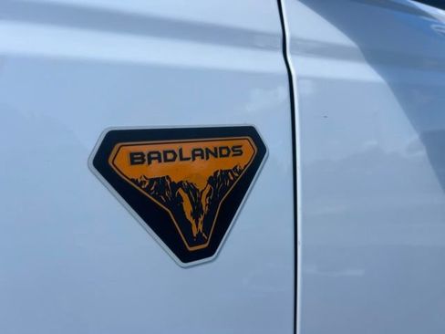 Used 2026 Ford Bronco Badlands AWD/4WD image 13