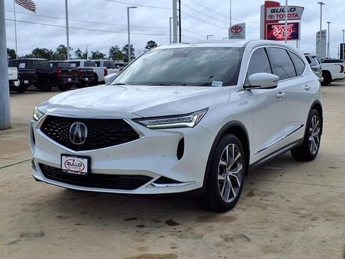 Used 2024 Acura MDX FWD w/ Technology Package image 3