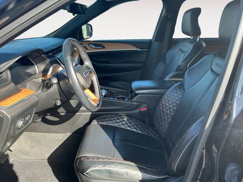 Used 2021 Jeep Grand Cherokee L Summit image 9