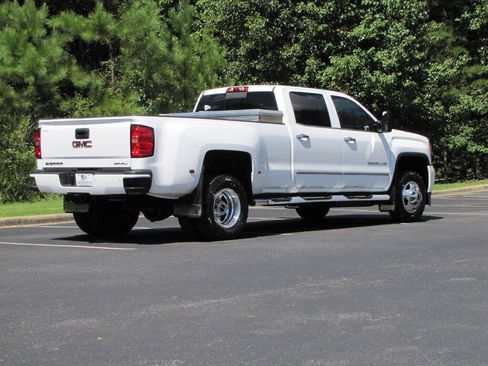 Used 2015 GMC Sierra 3500 Denali AWD/4WD image 6