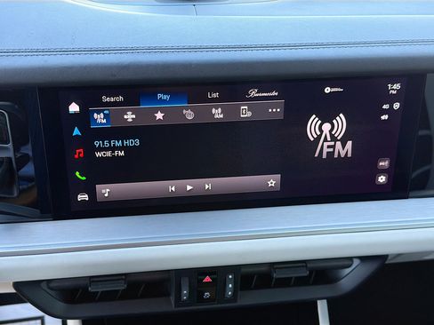 Used 2024 Porsche Cayenne Turbo image 30