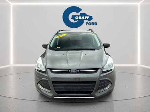 Used 2016 Ford Escape SE w/ Equipment Group 201A FWD image 3