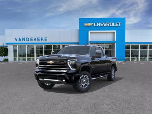 New 2026 Chevrolet Silverado 3500 LT w/ Z71 Chrome Sport Edition image 8