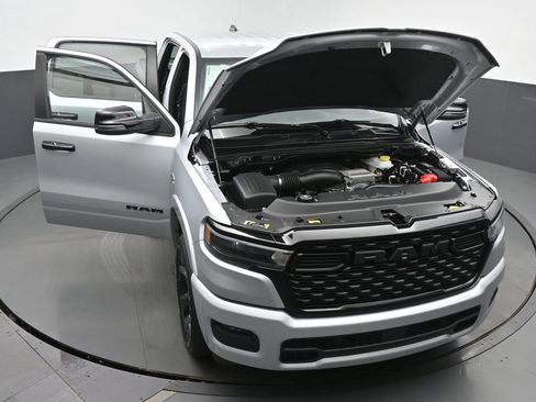 New 2026 RAM 1500 4x4 Crew Cab image 62