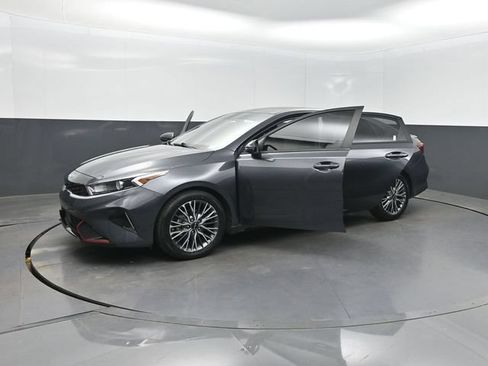 Used 2023 Kia Forte GT-Line w/ GT-Line Premium Package FWD image 38