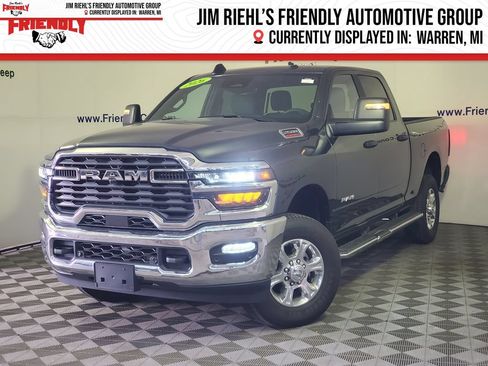 Used 2026 RAM 2500 Big Horn AWD/4WD image 1