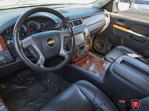 Used 2014 Chevrolet Suburban LTZ AWD/4WD image 22