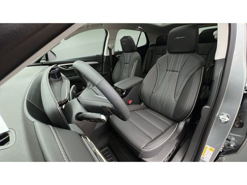 Certified 2025 Buick Envision Avenir AWD/4WD image 24