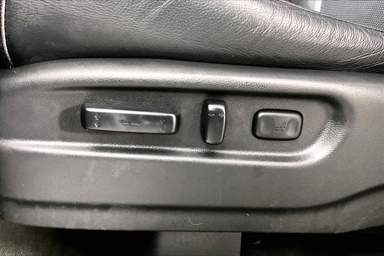 Used 2016 Honda Pilot Elite image 29