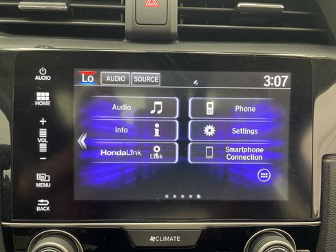 Used 2017 Honda Civic EX image 3