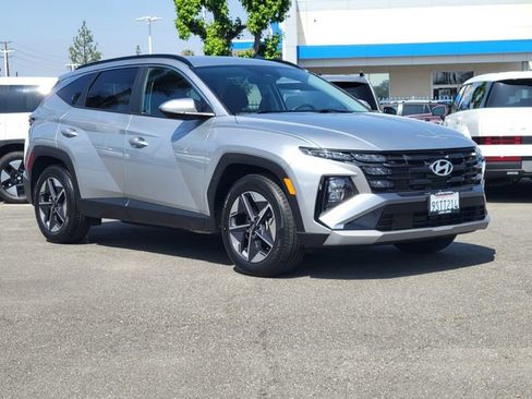 Used 2025 Hyundai Tucson SEL FWD image 35