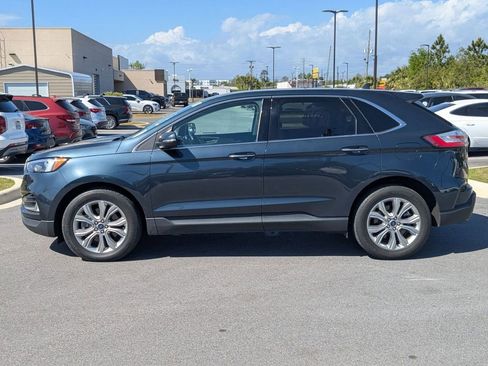 Used 2022 Ford Edge Titanium image 9