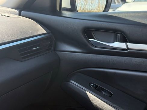 Used 2022 Nissan Altima 2.5 SV image 34