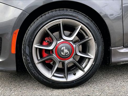 Used 2015 FIAT 500 Abarth w/ Comfort/Convenience Group FWD image 33