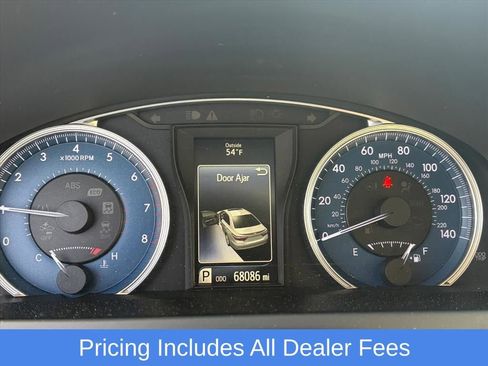 Used 2017 Toyota Camry LE FWD image 9
