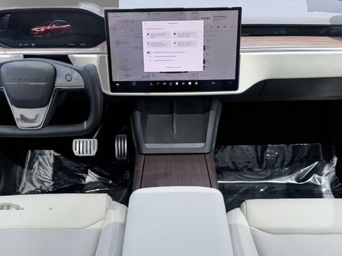 Used 2022 Tesla Model X AWD/4WD image 3