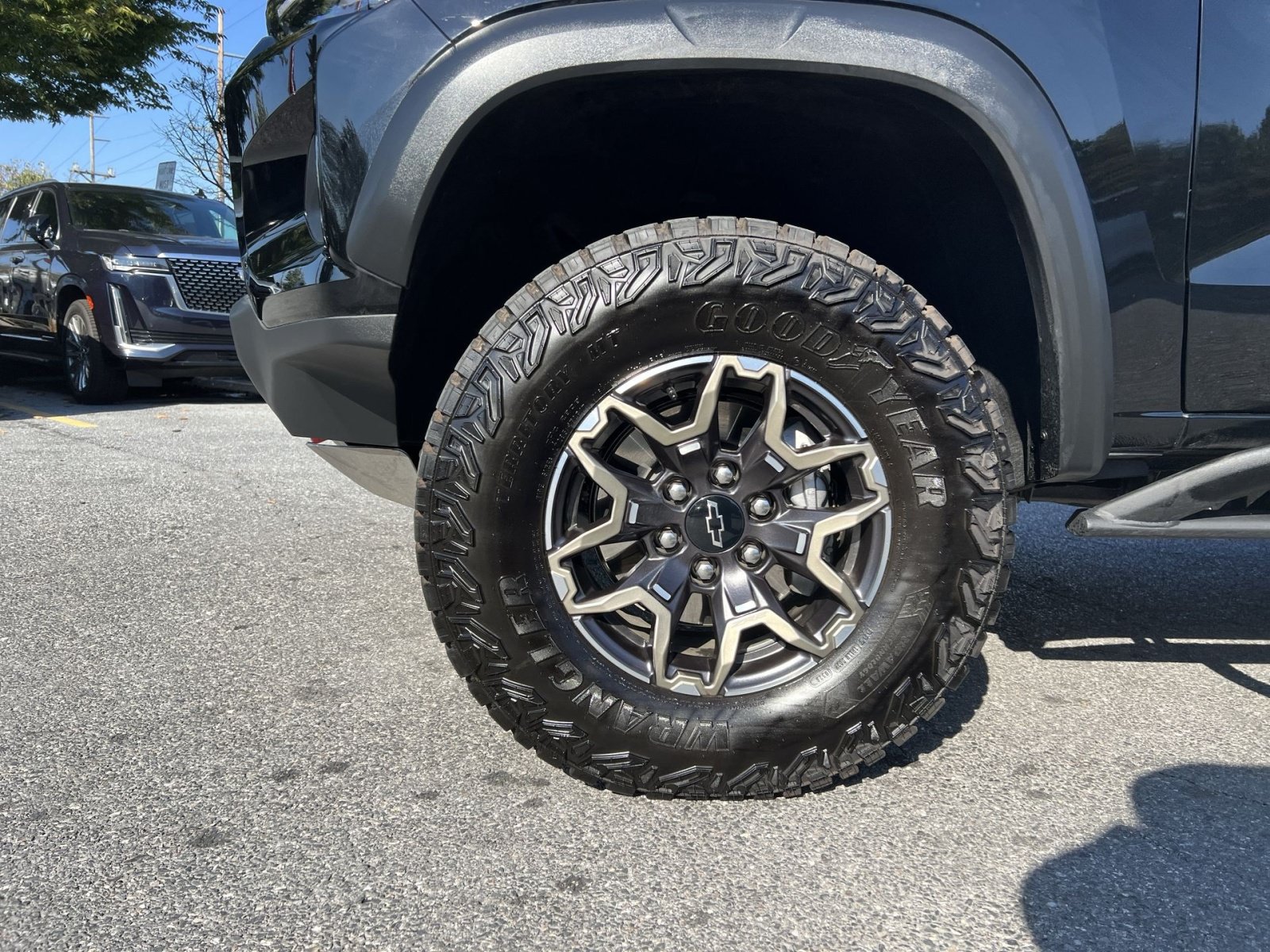 Used 2026 Chevrolet Colorado ZR2 AWD/4WD image 12