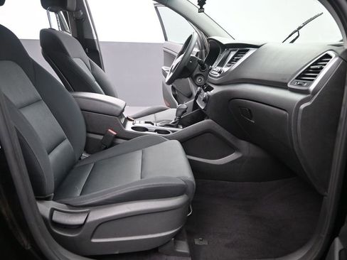 Used 2018 Hyundai Tucson SEL w/ Cargo Package image 18