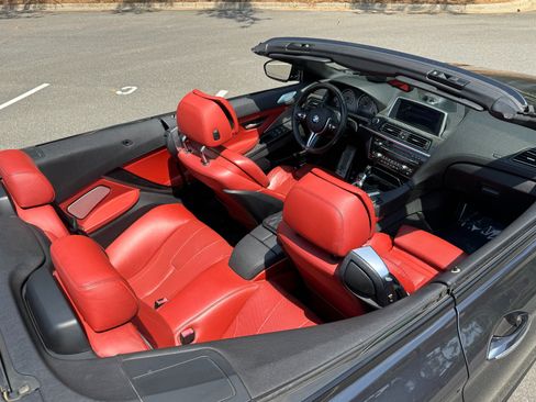 Used 2015 BMW M6 Convertible RWD image 17
