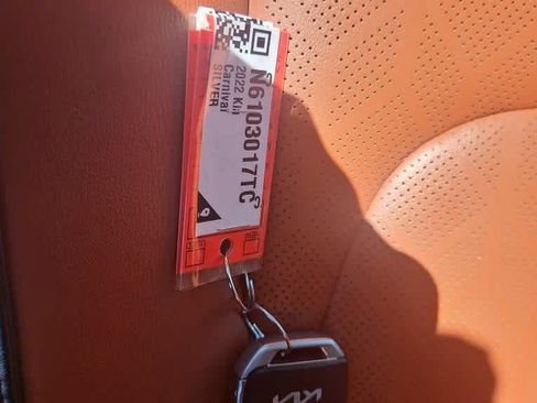 Used 2022 Kia Carnival SX FWD image 20