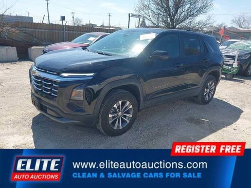 Used 2026 Chevrolet Equinox LT w/ Convenience Package II FWD image 3