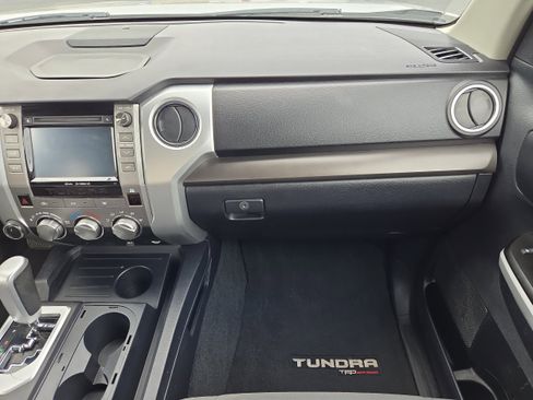 Used 2018 Toyota Tundra SR5 image 23