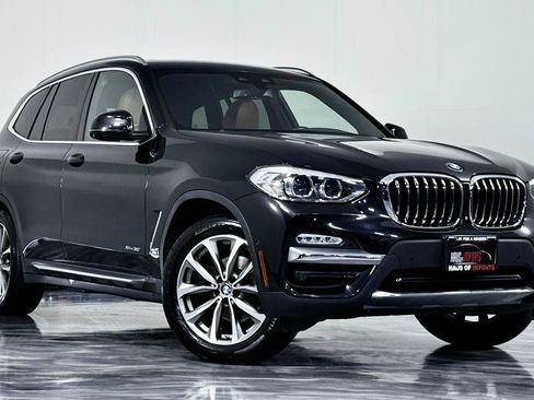 Used 2018 BMW X3 xDrive30i AWD/4WD image 2