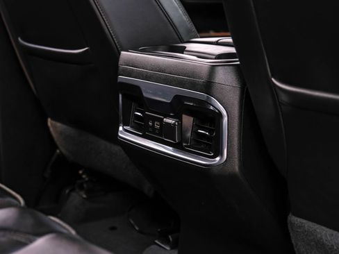 Used 2022 Chevrolet Silverado 1500 High Country w/ Technology Package AWD/4WD image 54