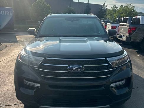 Used 2024 Ford Explorer XLT w/ Equipment Group 202A AWD/4WD image 3
