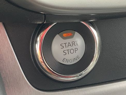 Used 2024 Nissan Murano SL image 35