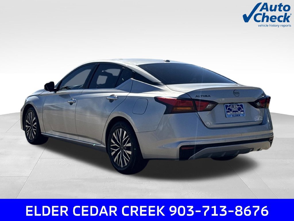 Used 2023 Nissan Altima 2.5 SV FWD image 6