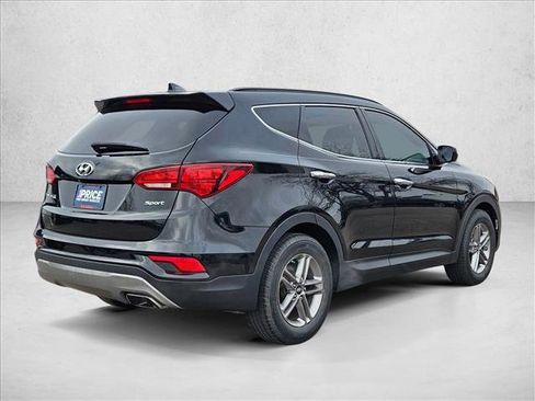 Used 2017 Hyundai Santa Fe Sport image 5