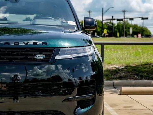 New 2026 Land Rover Range Rover Sport Dynamic SE AWD/4WD image 54