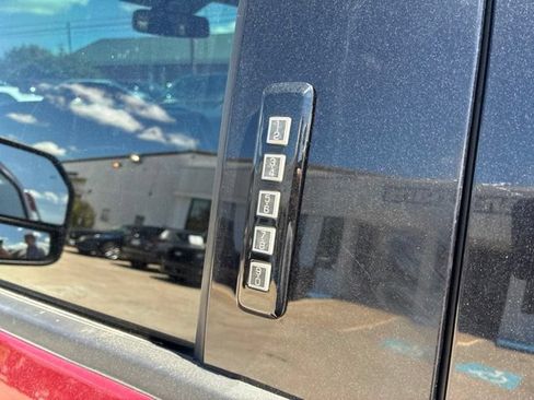 Used 2019 Ford F350 Lariat w/ Chrome Package AWD/4WD image 10