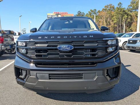New 2025 Ford Expedition Max Active image 10
