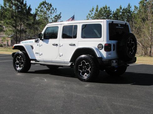 Used 2022 Jeep Wrangler Unlimited Rubicon 4xe w/ Cold Weather Group image 8