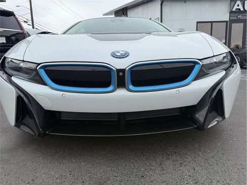 Used 2016 BMW i8 image 50