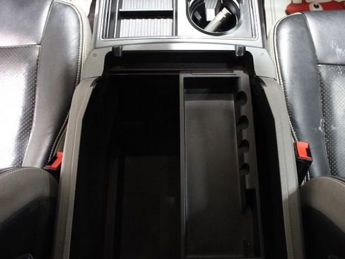 Used 2021 Ford F250 XLT w/ XLT Premium Package image 35