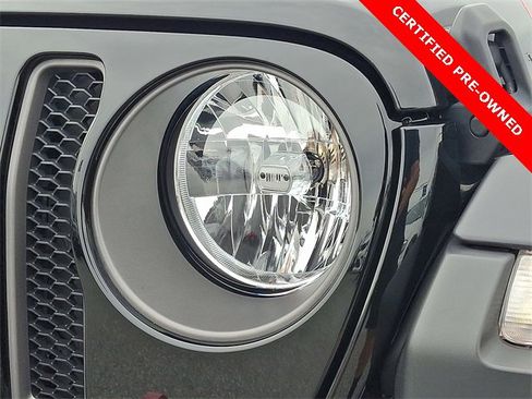 Used 2022 Jeep Wrangler Unlimited Rubicon image 9