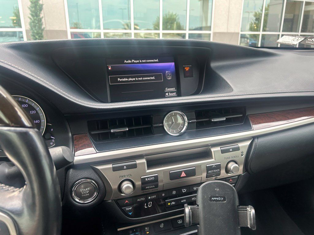 Used 2017 Lexus ES 350 FWD image 7