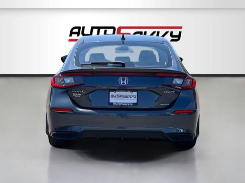 Used 2025 Honda Civic Sport image 6