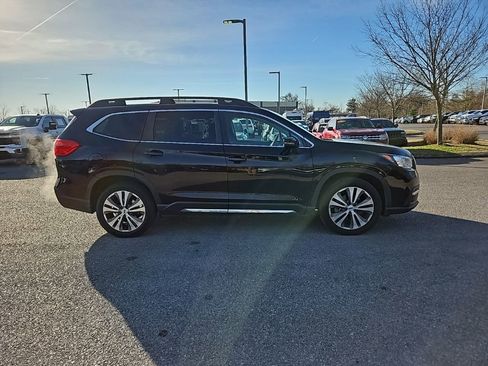 Used 2019 Subaru Ascent Limited image 8