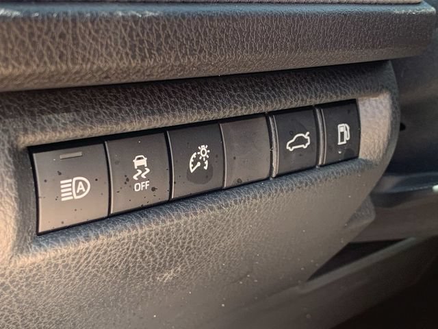 Used 2026 Toyota Camry SE w/ Multimedia Upgrade Package FWD image 32