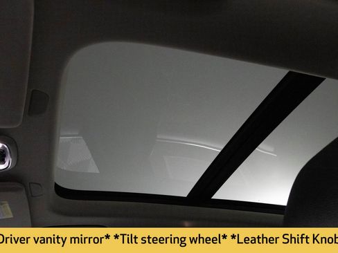 Used 2021 Volvo XC90 T6 Momentum w/ Protection Package image 34